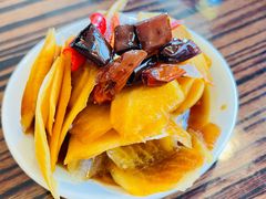 麻辣萝卜片-阿尔库炒鸡·清真(金宇文苑店)