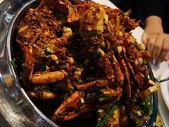 -凤凰路何眼镜香辣蟹(花果园店)