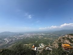 -鸡鸣山旅游景区