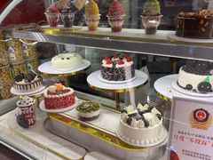 -DQ·蛋糕·冰淇淋(五棵松万达店)