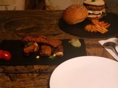 -HIGH FIVE哈福手工汉堡(桂林路店)