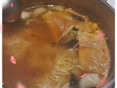-犇鼎牛潮汕牛肉火锅(新辰里学清路店)