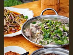 -周记翘脚牛肉