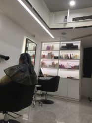 -AB hair salon