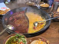 -萍姐火锅·公路夜市(武汉首店)