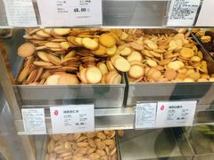 杏仁饼-上海哈尔滨食品厂(淮海中路店)