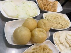 -光头药膳鸡(莱茵小镇店)