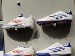 -adidas(滔搏朝阳大悦城店)