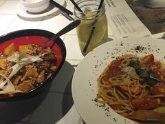 -来龙里 精致 东南亚餐室(万象城店)