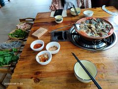 -阿婆情腊排骨火锅(金虹路店)