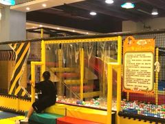 -天空之城欢乐嘉年华苏州店(环球188广场店)