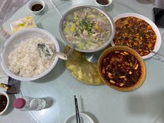 -荥清饭店