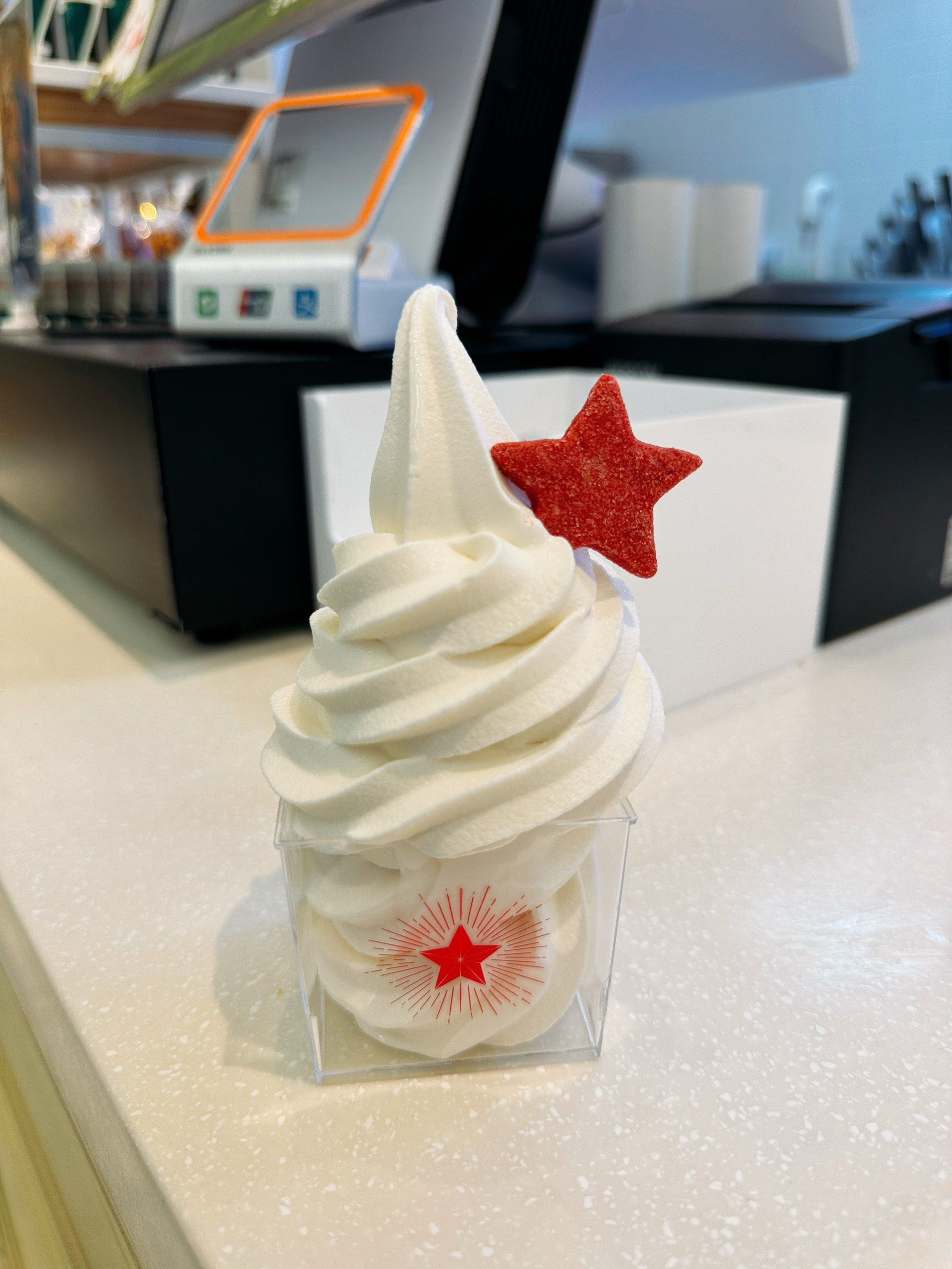 1元的红星前进冰淇淋真的太香了!