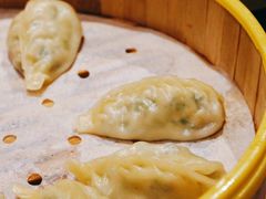 韭菜鲅鱼蒸饺-日进一片海.生腌海鲜火锅.宵夜烧烤(三里屯总店)