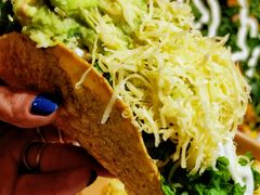 秘制牛肉玉米脆饼-油梨树AVOCADO TREE(嘉里中心店)