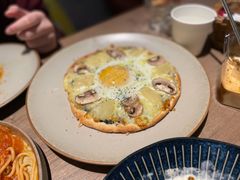 松露鸡蛋蘑菇披萨-nata&bica(松江大学城店)