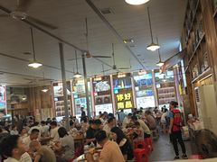 -冶建镜子·老南昌大排档·江西虾王(总店)