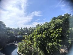 -三亚湾海居铂尔曼度假酒店