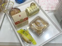 -凯司令(豫园地铁站店)