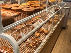 面包甜点陈列柜-好利来(奥林匹克购物广场店)