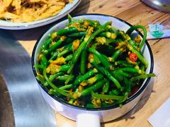 -山河屯铁锅炖(哈西站店)