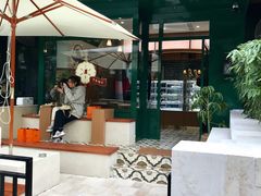 门面-Pie Bird(新闸路店)