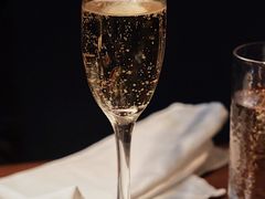 气泡酒-MAGPIE喜鹊派餐厅(华侨城店)