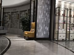 -大连金石滩绿发温泉假日酒店