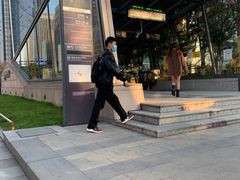 -盈丰路(地铁站)