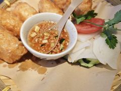 -大头虾越式风味餐厅(光明广场店)