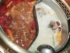 -渝都辣夫重庆老火锅(华新店)