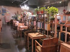 大堂-魔方城市书房(中街益田店)