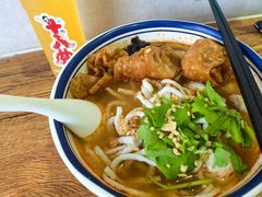 酸辣味全家福-非遗·十八曲鱼饺(西马总店)