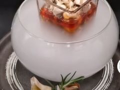 -渝人制造创意餐厅