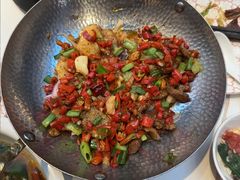 -阿瓦山寨·湘菜现炒·剁椒鱼头王(咸阳总店)