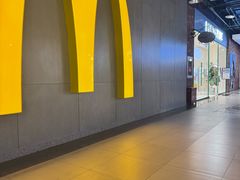 -燕莎奥特莱斯购物中心