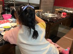 -官塘兄弟·潮汕牛肉店(官塘总店)