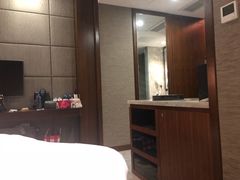 -珠海棕泉水疗酒店(拱北口岸高铁站店)