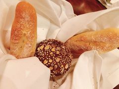 -LONG BAR 廊吧(外滩华尔道夫酒店)