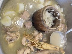 -朴小妹人参鸡汤火锅(长白山万达店)