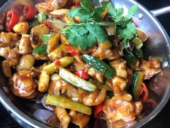 -河畔春天时尚餐厅