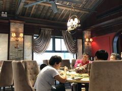 -铜锣湾·有麝自然香(重庆新天地店)