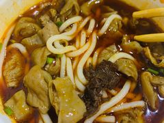 -中山牛肉肥肠粉面馆(军工社区店)