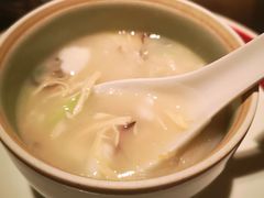 宋嫂鱼羹-湖滨28中餐厅·西湖宴·杭州君悦酒店