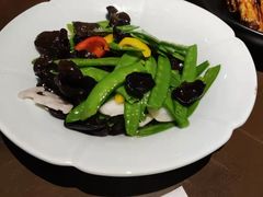 -梧桐树下(云锦世家店)