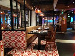 大堂-江边城外烤全鱼(方庄时代购物中心店)