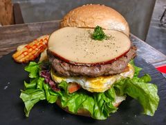 芝士汉堡-HIGH FIVE哈福手工汉堡(桂林路店)