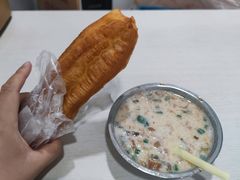 -张纪油条(世博家园十一街坊店)