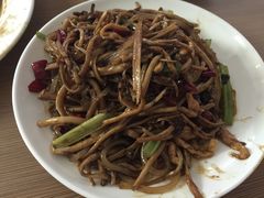 -阿洪锅贴王(小吃城店)