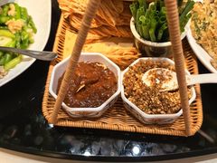 -鲁菜根·泰山菜(泰山店)